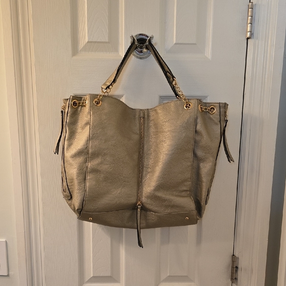 Elegant Large Silver/Gold Bag (7gw) - Picture 1 of 8